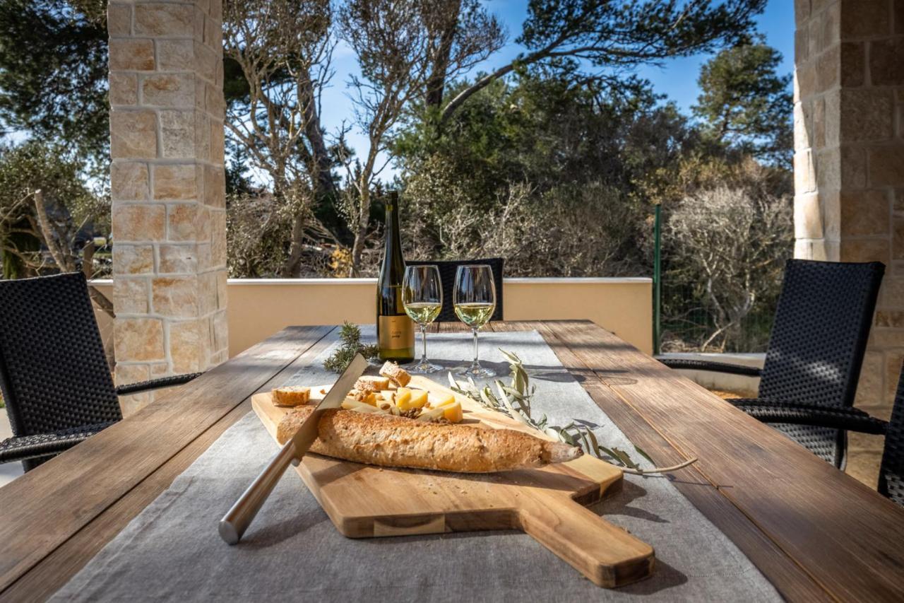 Villa Mediterra Prima Nin Extérieur photo