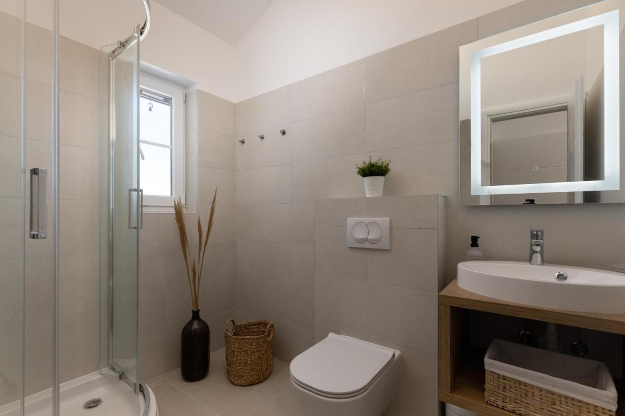 Villa Mediterra Prima Nin Extérieur photo
