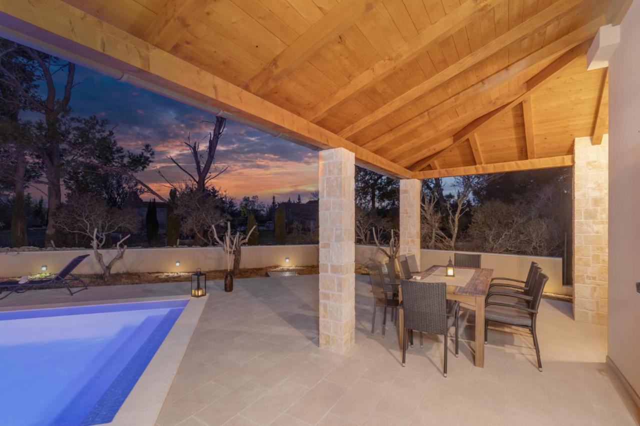 Villa Mediterra Prima Nin Extérieur photo