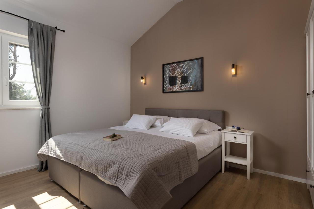 Villa Mediterra Prima Nin Extérieur photo